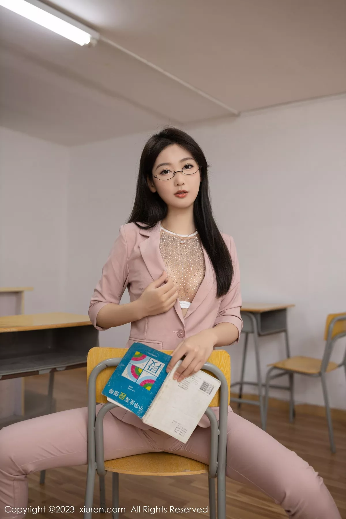 [XiuRen秀人网]第6179期唐安琪写真-秀人资源网